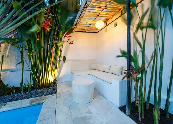 *villa Sari*closed Livingroom*near Beach*canggu* Villa Canggu
